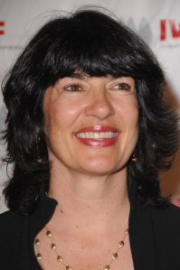 Amanpour - I thought those were shiny moles, but turns out it is a necklace