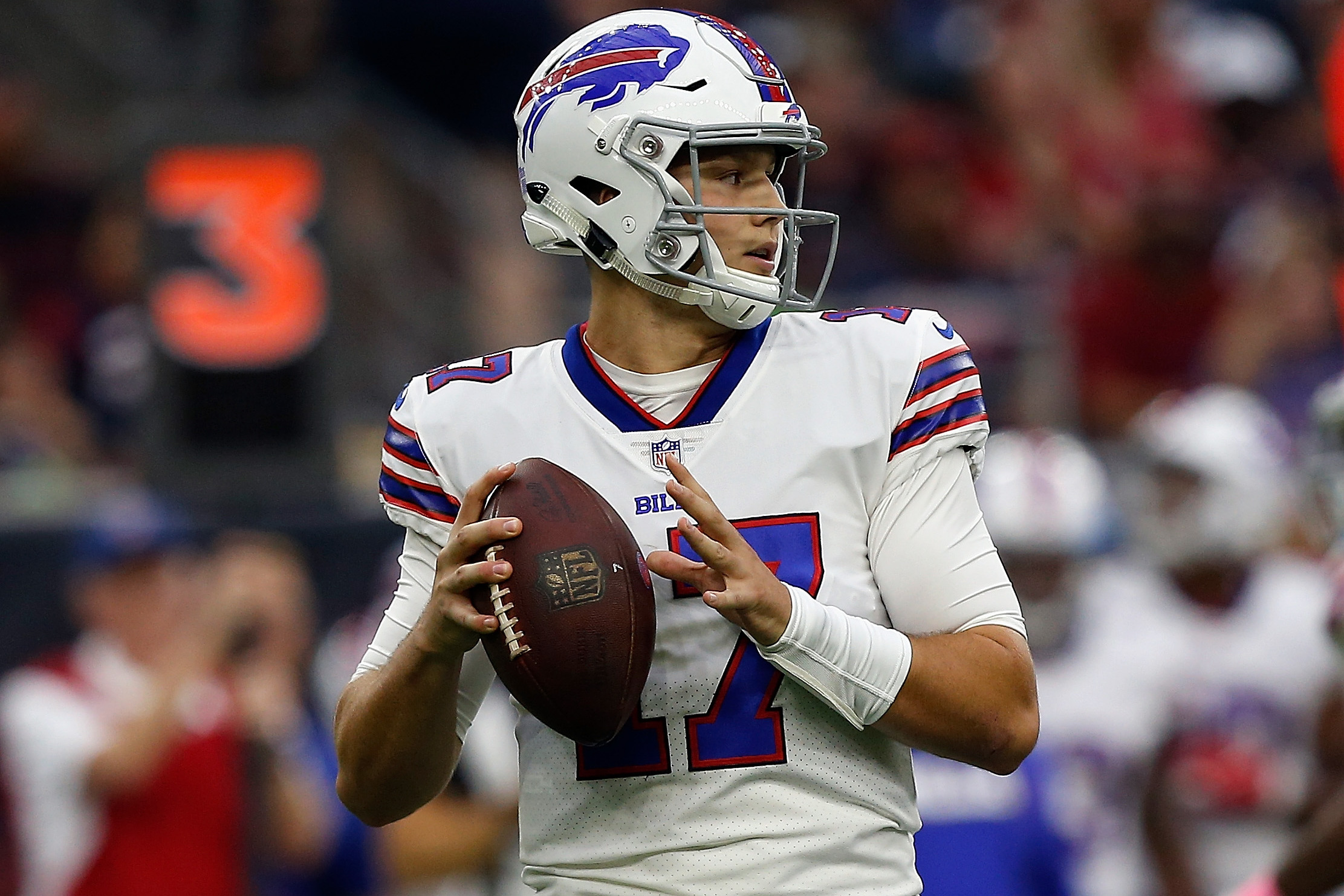 hi-res-e299f300251b457337f8f16b6772d24d_crop_north